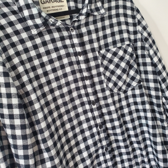 Plaid long-sleeve - Picture 2 of 3